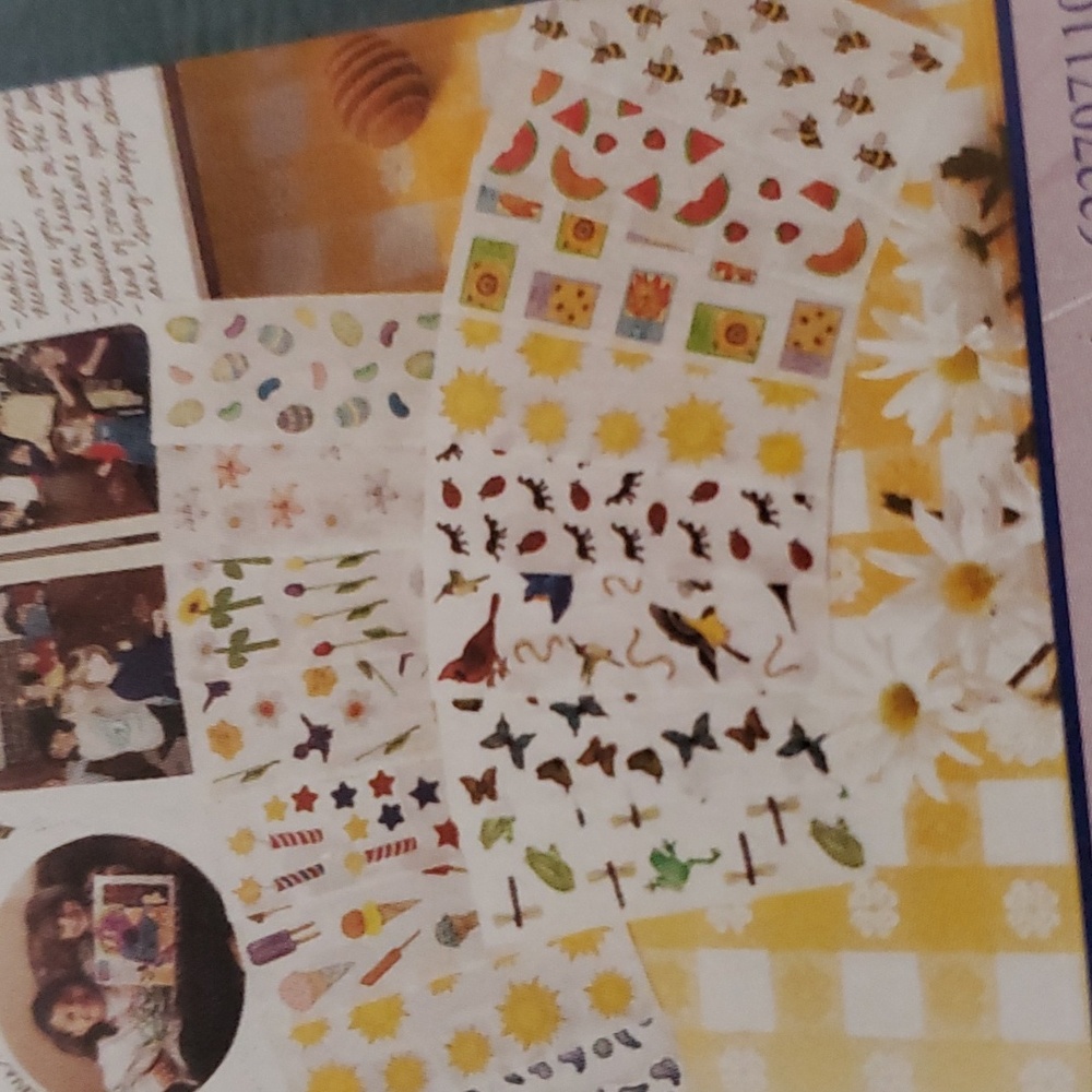 Creative Memories Spring & Summer Stickers Scrapbooking - Picture 3 of 7